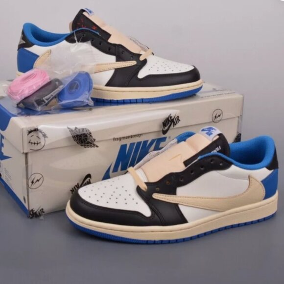 Travis Scott x AJ 1 Retro Low OG SP Fragment White Blue Daily - Picture 1 of 10